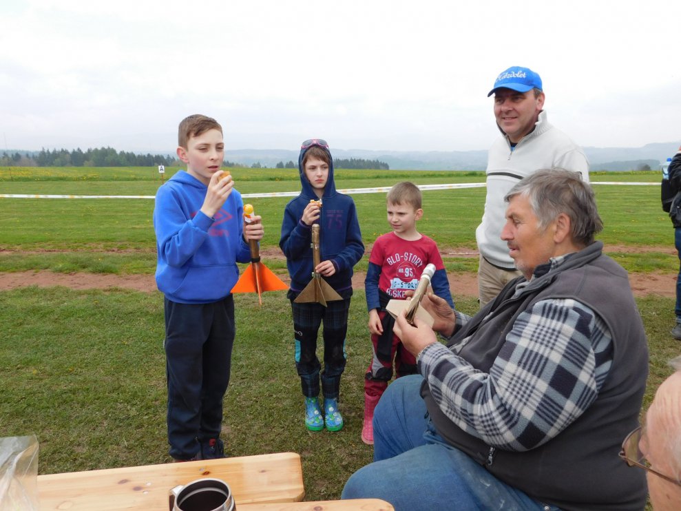 dscn kareltomas a mladi raketaci w